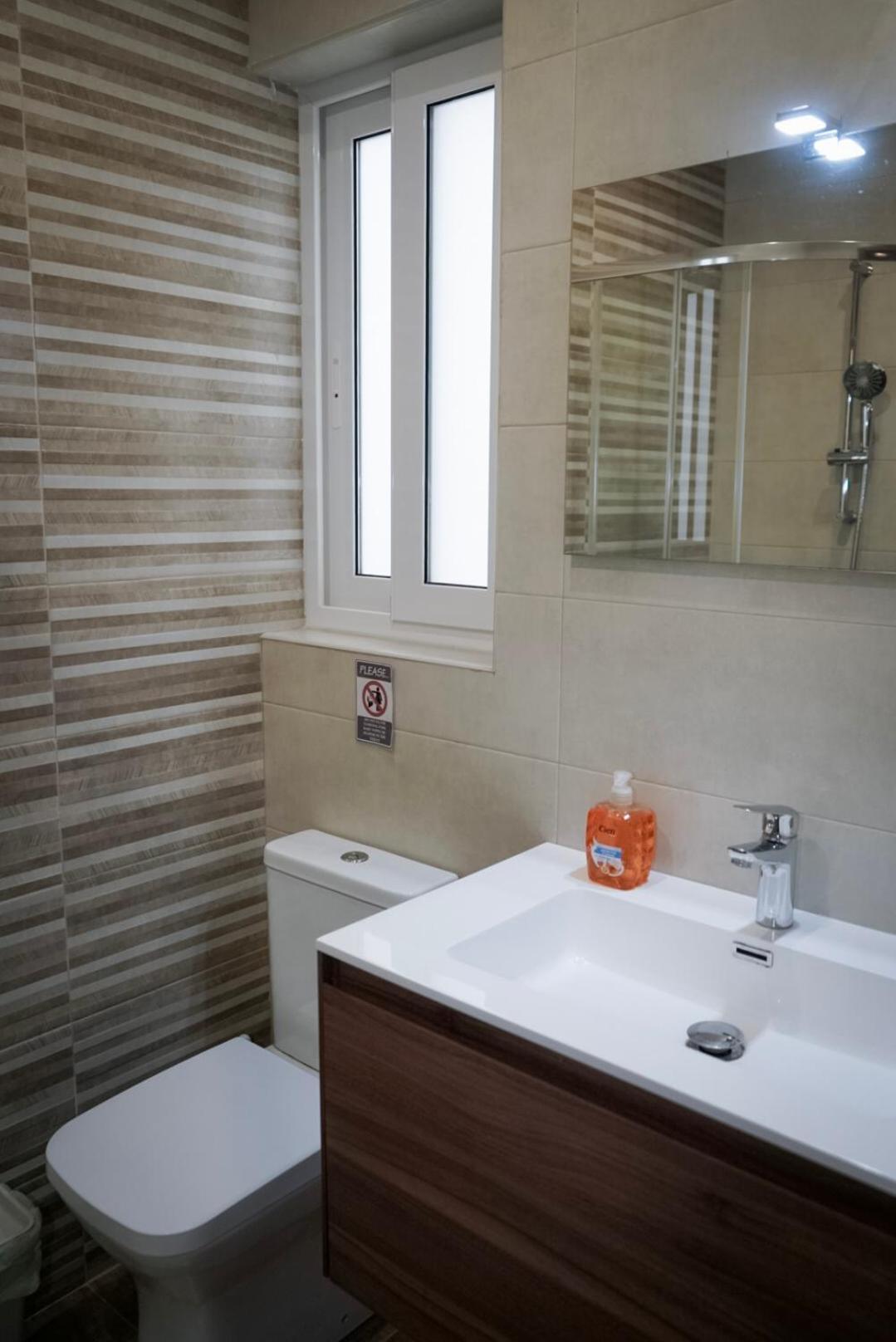Appartement Spacious 3 Bedroom Located With Sea Views