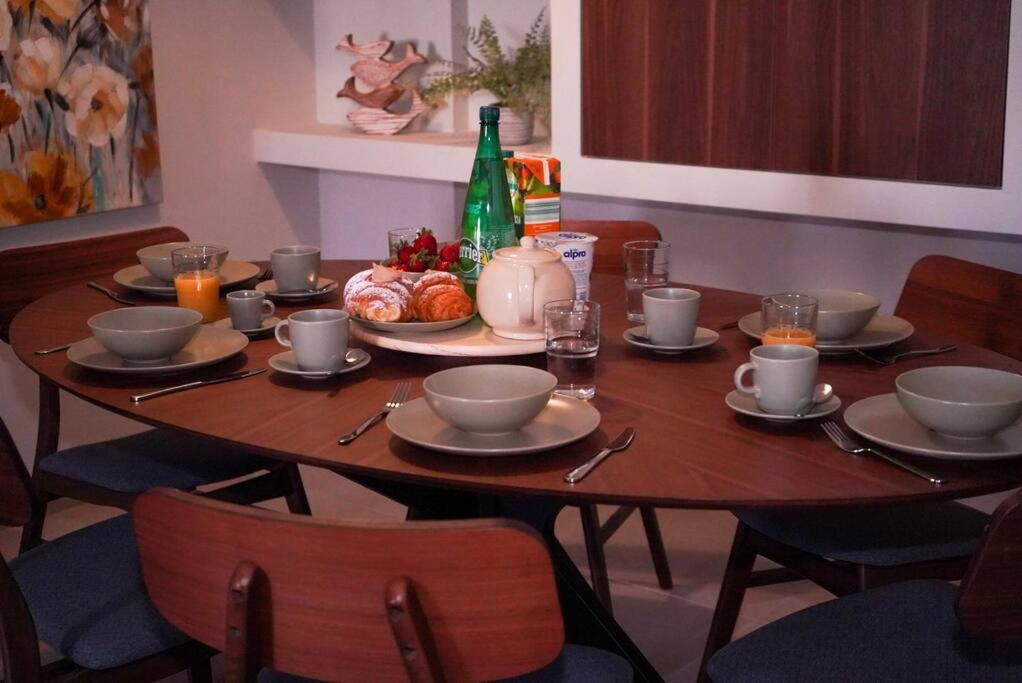 Spacious 3 Bedroom Located With Sea Views Apartament St. Paul's Bay