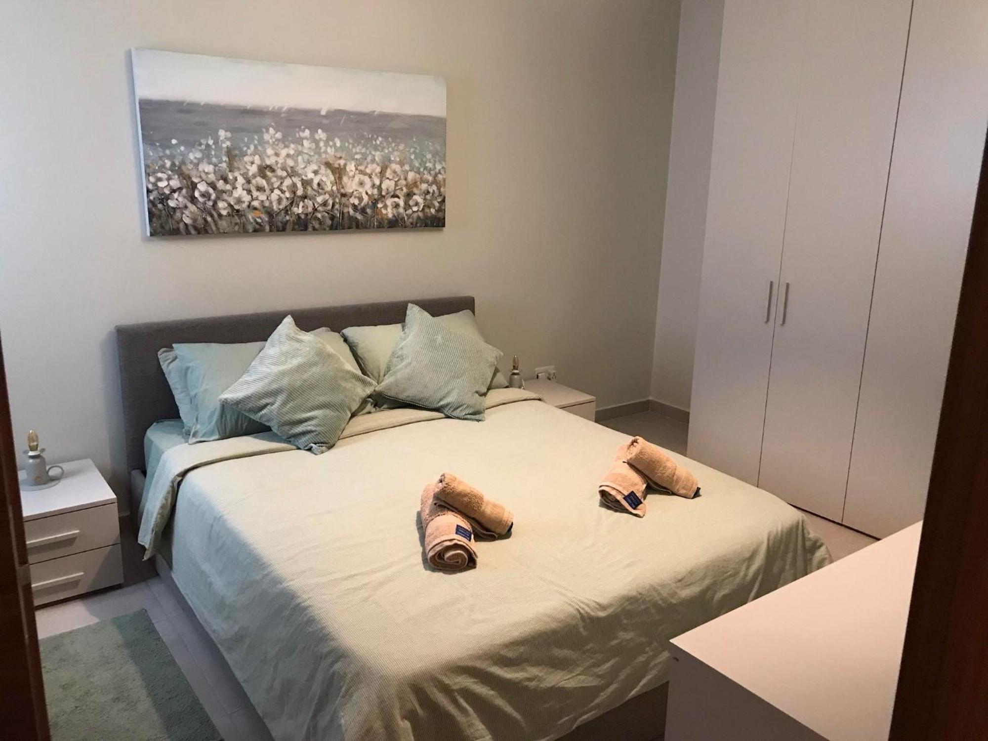 Spacious 3 Bedroom Located With Sea Views * St. Paul's Bay